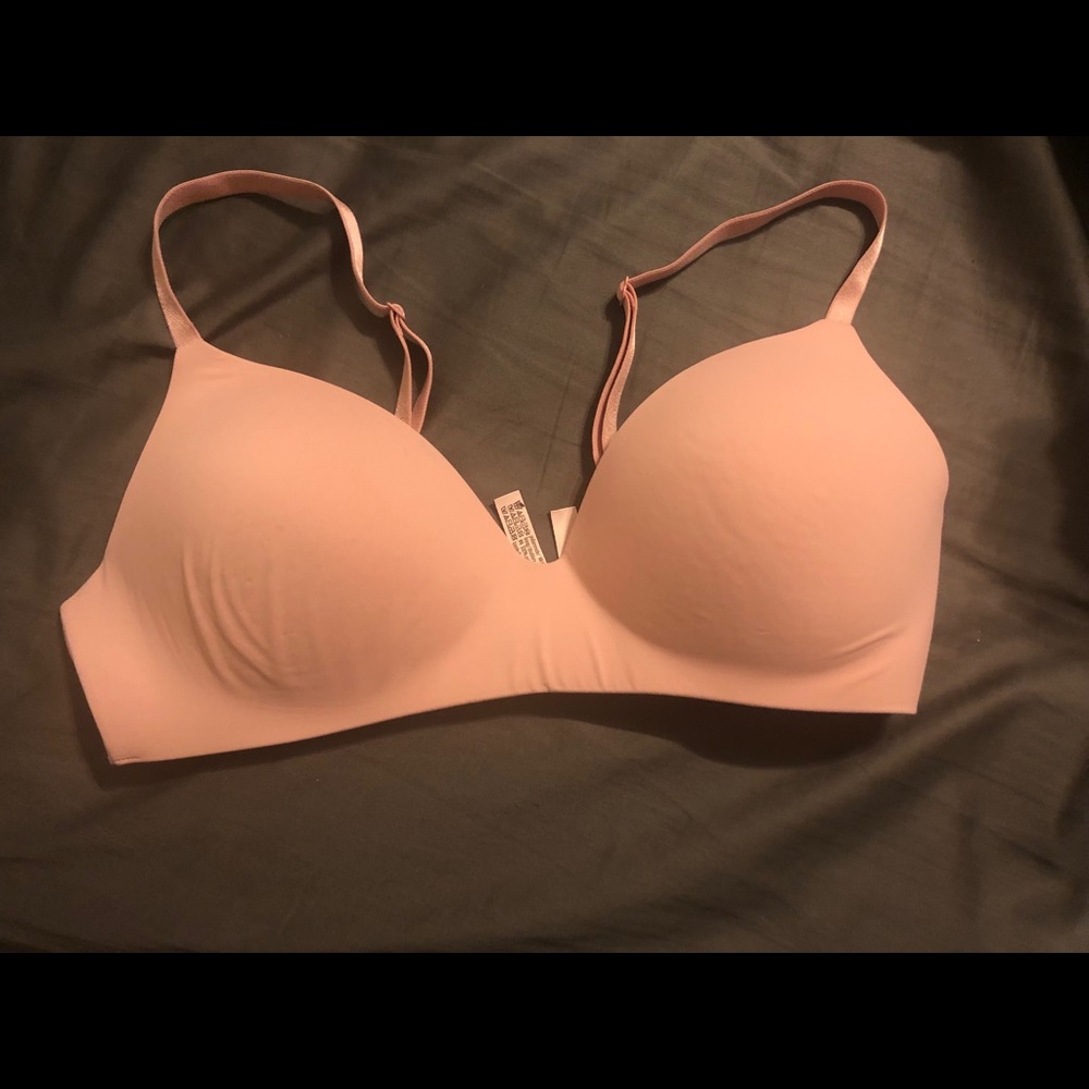 Victoria Secret 38C